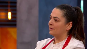 "את פיינליסטית לכל דבר - זה לא הזמן שלך ללכת": ססיל לוי קיבלה סכין זהב - וניצלה מהדחה