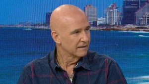 יש מומחה באולפן: שוקי גבאי עונה על שאלות הצופים בבית