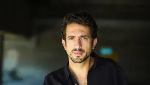 גיל כהן: ״על זה חלמתי בתיאטרון העירוני באשקלון בגיל 12״