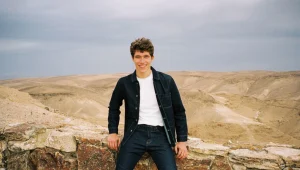 רועי רשף: ״עוד הייתי ילד ועברתי לגור ולעבוד בחו״ל, פתאום״