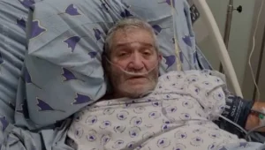 קשיש היה בדרכו ליום הולדת נכדתו - והותקף ללא סיבה | תיעוד