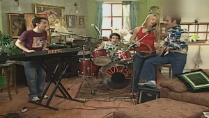 הפיג'מות חוזרים: כוכבי הסדרה האהובה התאחדו לכמה הופעות