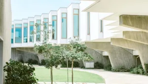 גם אם אתם אוהבים מסלולי הליכה – זה לא אומר שלא מגיע לכם חדר מלון בוטיק בירושלים