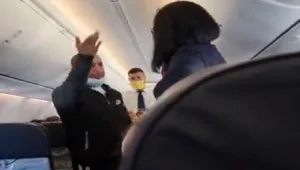 בחסות הדרישה לעטות מסיכה: עלייה במקרי התקיפה של אנשי צוות תעופה