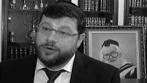 אחרי עדויות על ניצול מיני - האם בחברה החרדית יגנו את הסופר המוכר?