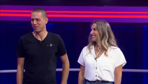 הכירו במוקד טלפוני, התחתנו - והתגרשו: המשחק של חן ויאנה