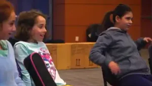 אליעד נחום בשיר חדש עם עמותת קסימבה