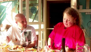 סיבוב טעימות בין משפחות מבשלות שרוצות לארח אתכם באמצע המדבר