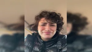 הנהגת שנתקעה ברכב בסערה