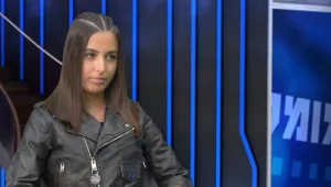 רק בת 14 וכבר זמרת עולה, סטודנטית לתואר ראשון, ואלופת ישראל בתעופת הגוף 