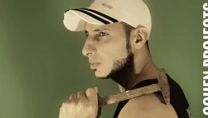 הקבלן הכי וויראלי ברשת שובר שתיקה