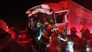 בן 53 נהרג בתאונה בכביש 6; רוכב אופנוע בן 27 נפצע קשה מפגיעת רכב