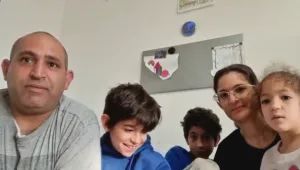 גם הבוקר: מאות אלפי ילדים והורים תקועים בבידוד