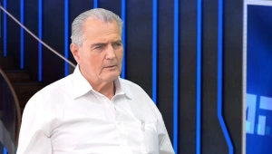 מנוחה ונחלה: כשמדובר בנחלה או בית במושב עוזי גיל הוא האיש למשימה 