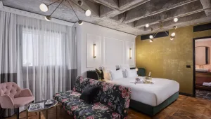 Hôtel BoBo by Brown Hotels
