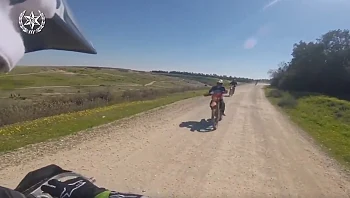 מהירות מופרזת וללא רישיון: מבצע אכיפה נגד אופנוענים מסוכנים • צפו