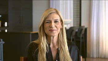 20 שנה לנפילת מפקד הדובדבן: שיר וייס, אלמנתו של סא"ל אייל וייס ז"ל בריאיון