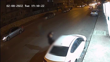 נוכלת הטינדר: הכירה גברים באפליקציית הטינדר ובמהלך הדייט - גנבה את רכבם