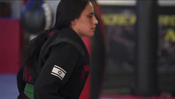 "מה שאתה רואה בתור יוצא דופן אני רואה שגרה": העיוורת שהפכה לאלופת ישראל באומנויות לחימה