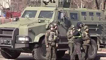 "נילחם עד טיפת הדם האחרונה": שליח חדשות 13 בחזית בדונייצק