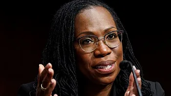 היסטוריה: שופטת שחורה ראשונה בביהמ"ש העליון בארה"ב