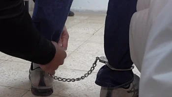 עבריין הפך לסוכן סמוי - והפליל יותר מ-30 סוחרי סמים ונשק