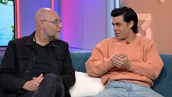 "אפילו מעבר החצייה לא מחכה לי בארצות הברית". מרגי מתארח ב"סלב בסלון"