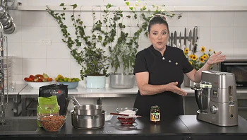 הקונדיטוריה של אסטלה, עונה 1, פרק 2: אנה שפירו