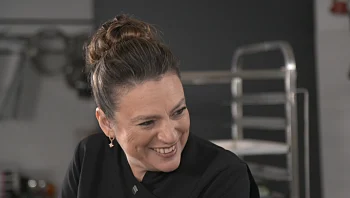 הקונדיטוריה של אסטלה, עונה 1, פרק 3: רותם ליברזון