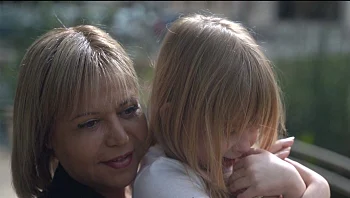 דגת הזהב מגשימה משאלות - ומטיסה את לילך שם טוב ובתה לדיסנילנד