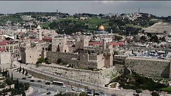 בורג' חליפה הירושלמי: מגדל יוקרה מעל בית העלמין הצבאי