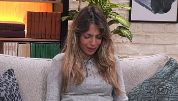 אל מספרת בדמעות על חיי הרווקות: "מתסכל להיות לבד, אני רוצה להיות מאושרת"