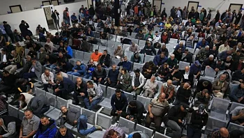 אחרי פתיחת המעבר: נשבר שיא של 15 שנה ביציאת פועלים מעזה