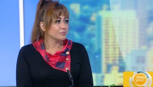 ישראלית ילידת איראן משדרת למיליוני איראנים מביתה בחולון
