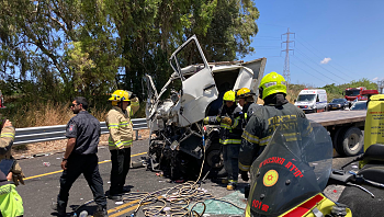 מכת תאונות הדרכים: שניים נפצעו קשה בצומת רעננה, אישה נפצעה קשה בעפולה