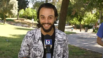 החלילן שהותקף וריגש את עדן בן זקן - והמחווה המקסימה של הכוכבת