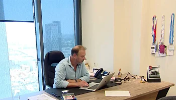 הטיקטוק שעלה ביוקר: ההורים שגילו שילדיהם בזבזו אלפי שקלים על הכוכבים האהובים