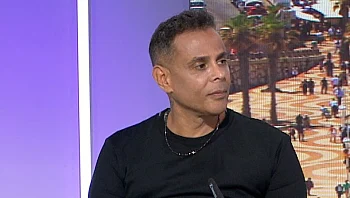 שיטת הלחמה ותוספות שיער ללא כאבים