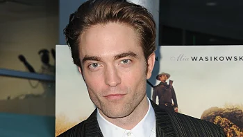 המדע קבע: רוברט פטינסון הוא הגבר האטרקטיבי בעולם