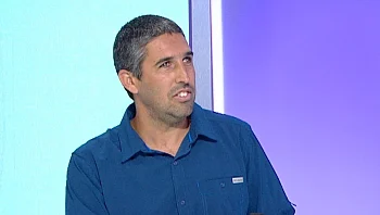 מעורר השראה: איתם ישראלי הוא ממייסדי שיט העיוורים בישראל, זוכה מדליות ארד לשיט - ומרצה