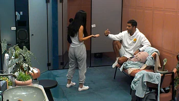 "אני לא אחת החברות שלך מבחוץ": הפיצוץ בין בר לאליאב