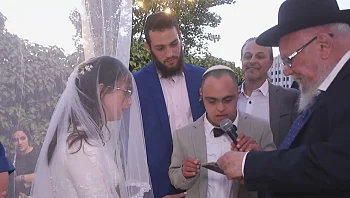 סיפורם של נועם וחן