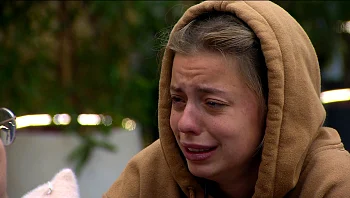 "בזמן שאתם רבים על סיגריות, אנשים מתים באוקראינה"