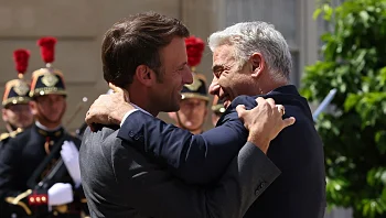 מקרון ולפיד בהצהרה משותפת: "ישראל יכולה לסמוך על צרפת"