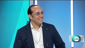 הפרצדורות האסתטיות של הסלבס מעבר לים