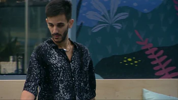 "אין חבילה - אין משימה": קאזם ומיסטר שחף מתאחדים למען מטרה משותפת