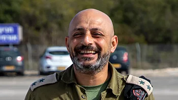 אביו של הקצין שנדרס למוות: "שני רכבים התחרו ביניהם, אחד פגע בו"