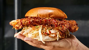 חדשות האוכל: דוכן ההמבורגרים הנחשק מגיע לגבעתיים