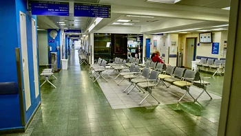 פרסום ראשון: שר הבריאות דרעי חתם על קיצור הסטאז' לרופאים