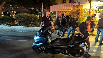בהלה בת"א: ירי מאופנוע לעבר רכב באירוע פלילי, אין נפגעים